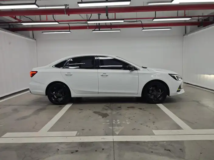 Roewe i6 MAX 2020 Model 300TGI Automatic Cool Smart Driving Edition – фото 8