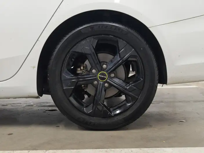 Roewe i6 MAX 2020 Model 300TGI Automatic Cool Smart Driving Edition – фото 9