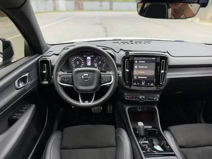 Volvo XC40 2020 Model T4 4WD Smart Range Sports Edition – фото 8