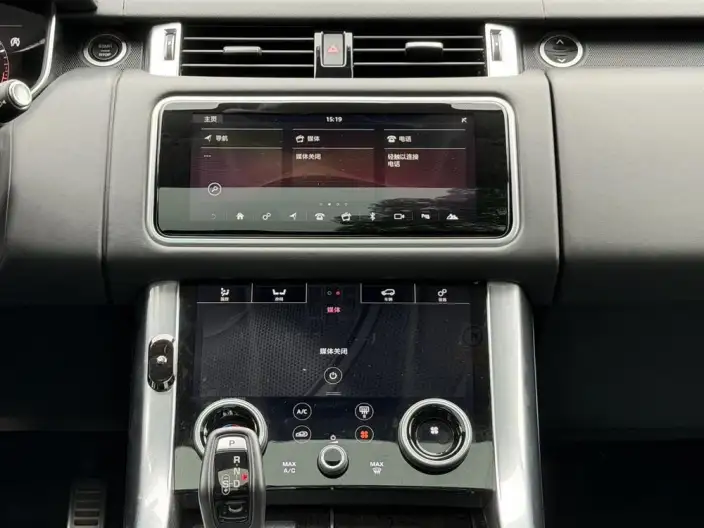 Range Rover Sport 2020 Model 3.0 L6 HSE DYNAMIC – фото 9