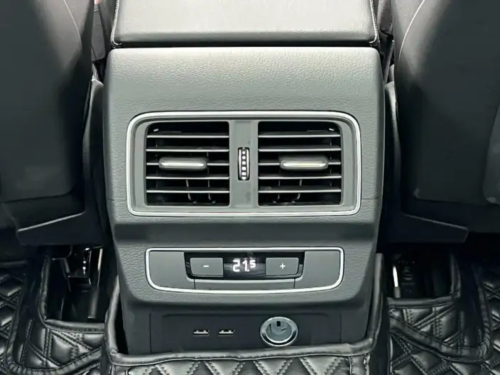 Audi Q5L 2022 Model Facelift 40T Luxury Dynamic Model – фото 9