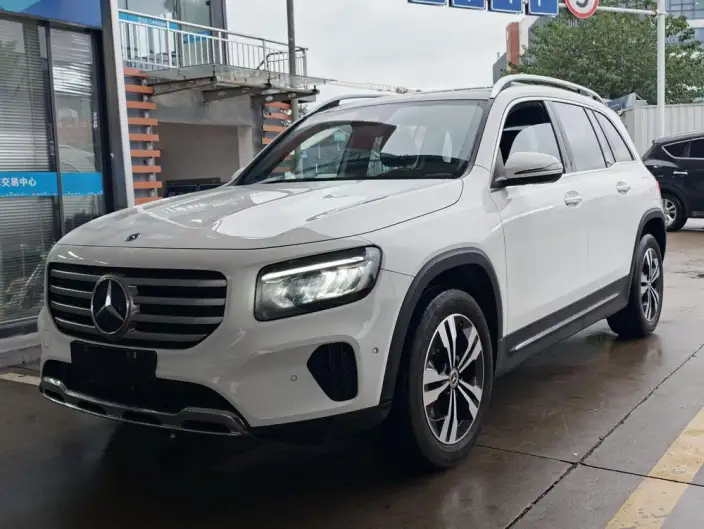 Mercedes-Benz GLB 2024 Model Facelift GLB 200 Dynamic Model – фото 1