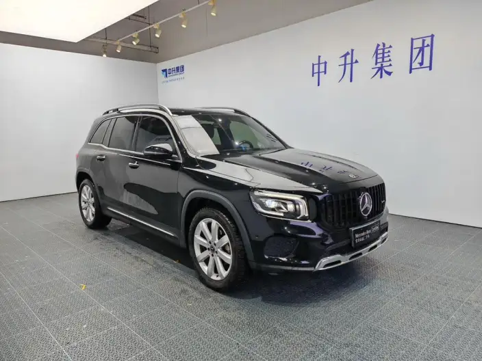 Mercedes-Benz GLB 2020 Model GLB 200 Fashion Model – фото 3