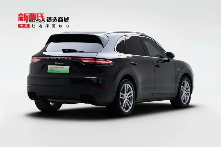 Cayenne E-Hybrid 2021 Model Cayenne E-Hybrid 2.0T – фото 4