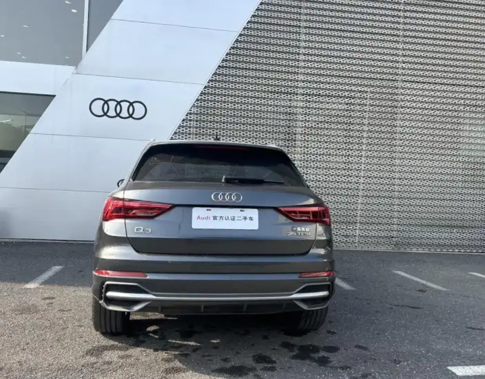 AUDI Q3 2021 Model 35 TFSI Fashion Dynamic Model – фото 3