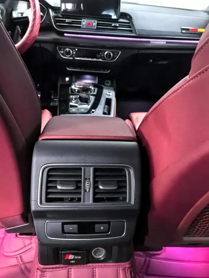 Audi Q5L 2022 Model Facelift 40T Luxury Dynamic Model – фото 6