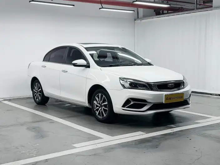 Geely Emgrand 2020 Model 1.5L CVT Up Edition – фото 3