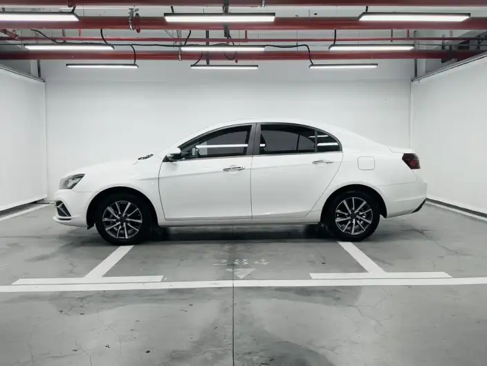 Geely Emgrand 2020 Model 1.5L CVT Up Edition – фото 4