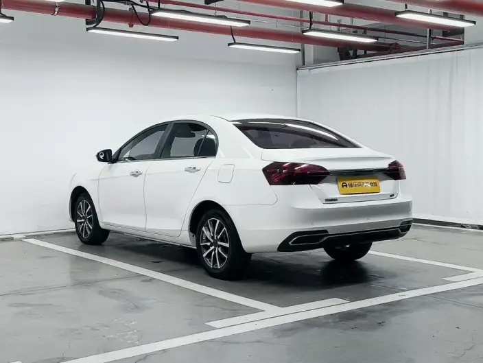 Geely Emgrand 2020 Model 1.5L CVT Up Edition – фото 5
