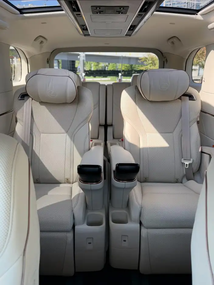 Lexus LM 2023 Model 500h DIRECT4 VI seat Respect Edition – фото 8