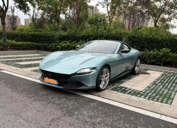 Ferrari Roma 2023 Model Spider