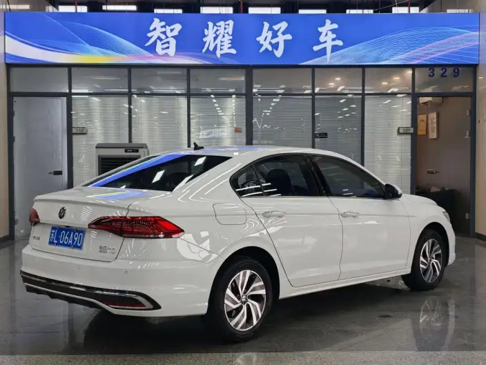 Volkswagen Bora 2023 Model 200TSI DSG Comfort PRO Edition – фото 3