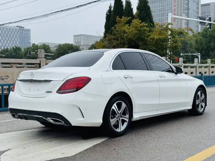 Mercedes-Benz C-Class 2020 Model C 260 L Sports Edition – фото 7