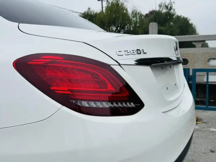 Mercedes-Benz C-Class 2020 Model C 260 L Sports Edition – фото 10