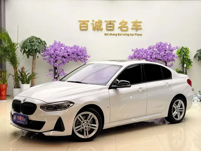 BMW 1 Series 2021 Model 120i M Sports Night Edition – фото 1