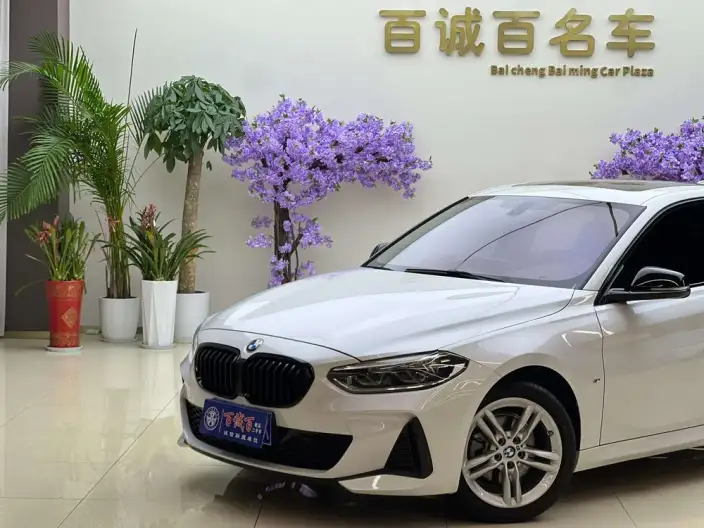 BMW 1 Series 2021 Model 120i M Sports Night Edition – фото 6