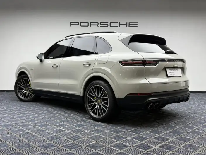 Cayenne E-Hybrid 2021 Model Cayenne E-Hybrid 2.0T – фото 5
