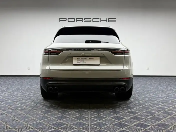 Cayenne E-Hybrid 2021 Model Cayenne E-Hybrid 2.0T – фото 6