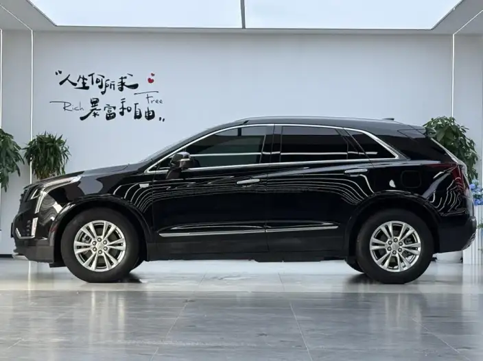 Cadillac XT5 2024 Model 2.0T 2WD Fashion Model – фото 3