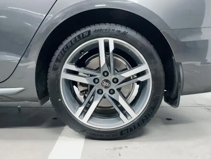 Audi A4 L 2023 Model 40 TFSI Luxury Dynamic Model – фото 9