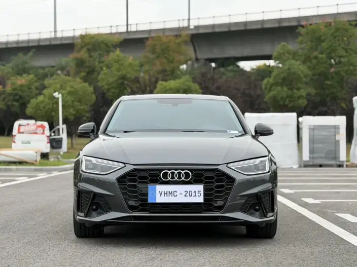 Audi A4 L 2022 Model 40 TFSI Luxury Dynamic Model – фото 2