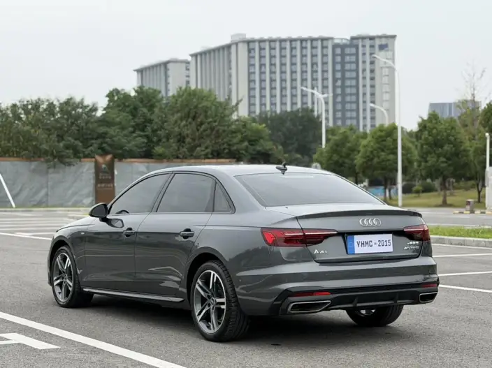 Audi A4 L 2022 Model 40 TFSI Luxury Dynamic Model – фото 5