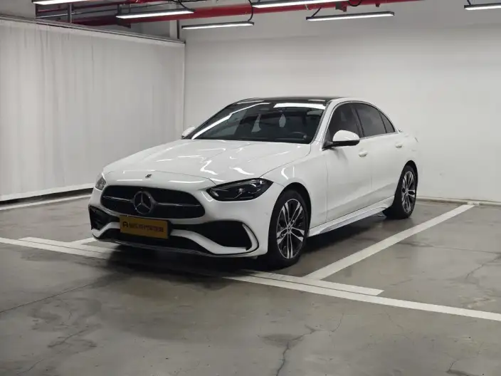 Mercedes-Benz C-Class PHEV 2023 Model C 350 eL – фото 1