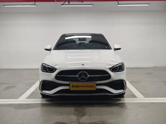 Mercedes-Benz C-Class PHEV 2023 Model C 350 eL – фото 2