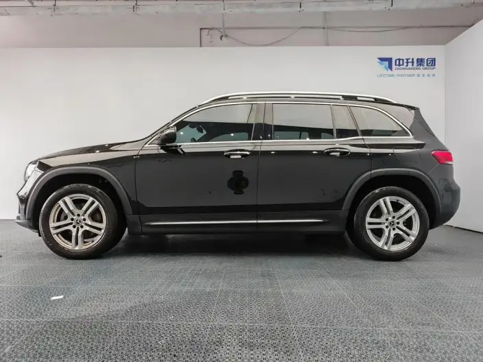 Mercedes-Benz GLB 2023 Model GLB 220 Dynamic Model – фото 4