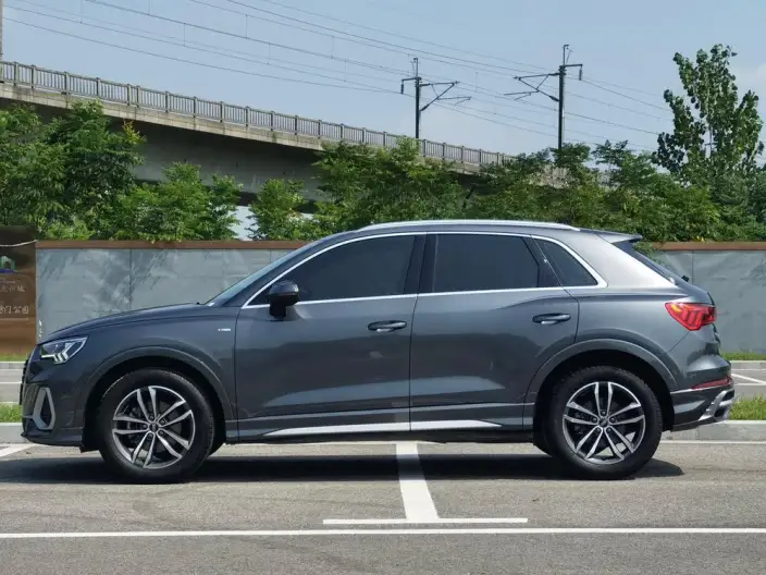 AUDI Q3 2022 Model 35 TFSI Enterprising Dynamic Model – фото 4