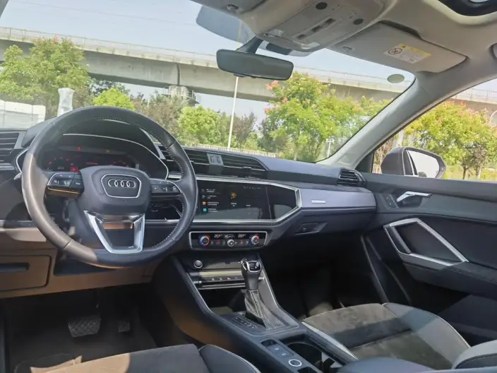 AUDI Q3 2022 Model 35 TFSI Enterprising Dynamic Model – фото 10