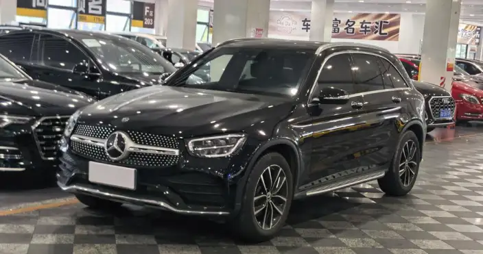 Mercedes-Benz GLC 2020 Model GLC 300 L 4MATIC Dynamic Model – фото 1