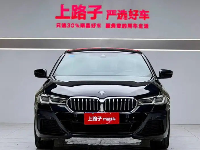 BMW 5 Series 2022 Model Facelift 525Li M Sports Set – фото 2