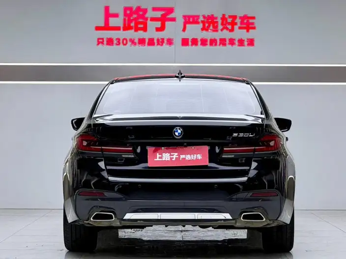 BMW 5 Series 2022 Model Facelift 525Li M Sports Set – фото 5