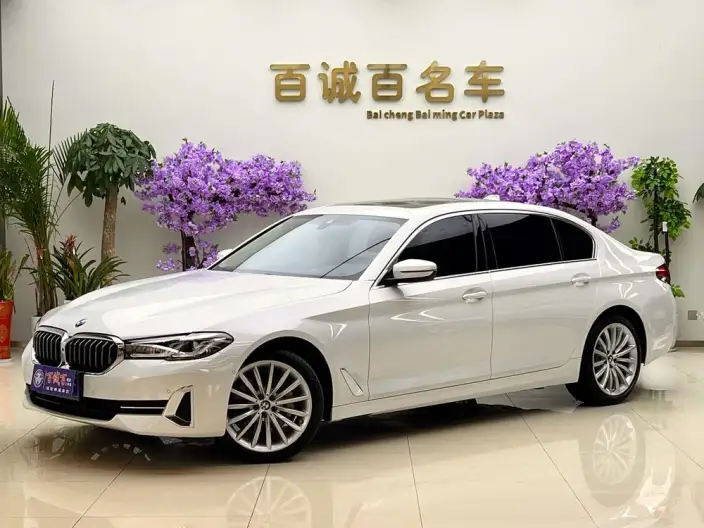BMW 5 Series 2022 Model Facelift II 530Li Exclusive Model Luxury Set – фото 1