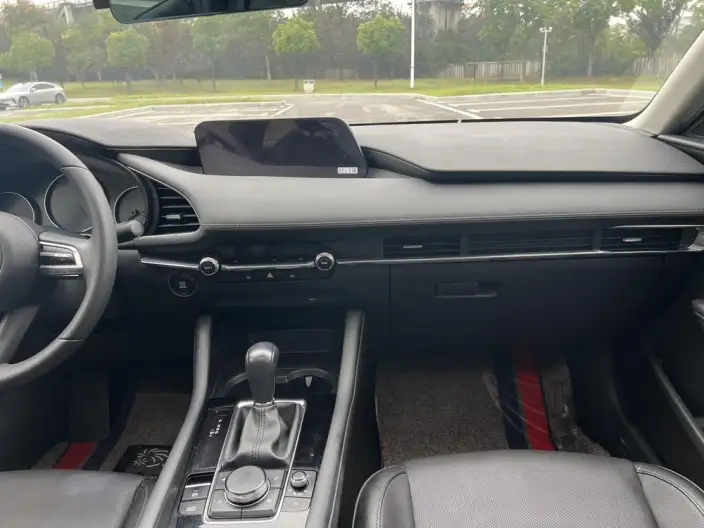 Mazda3 Axela 2020 Model 2.0L Automatic Zhi Ya Edition – фото 8