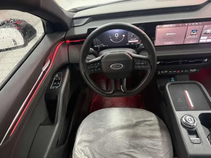 Ford Mondeo 2026 Model 2.0T EcoBoost E Hybrid Sports Edition ST-Line – фото 10