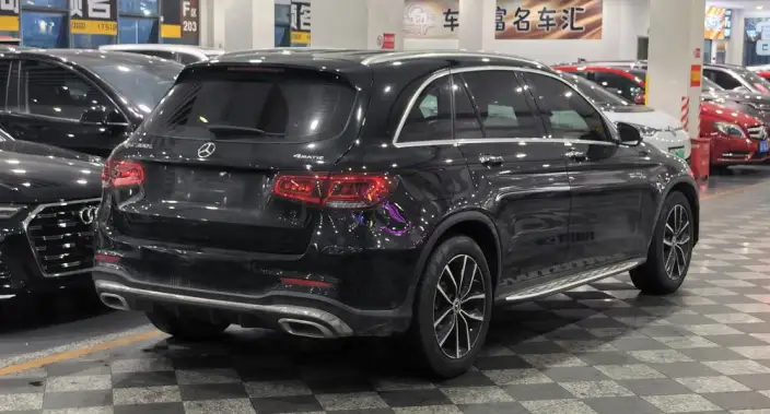 Mercedes-Benz GLC 2020 Model GLC 300 L 4MATIC Dynamic Model – фото 4