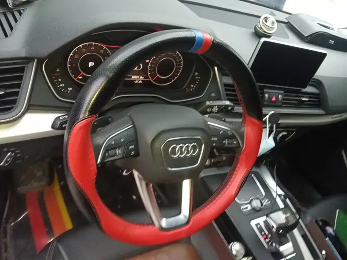 Audi Q5L 2020 Model Facelift 40 TFSI Rong Xiang Fashion Model – фото 7