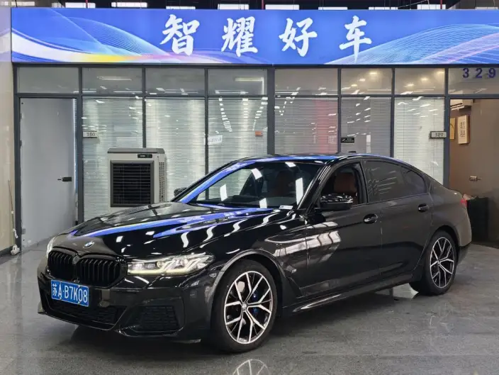 BMW 5 Series Imported 2022 Model Facelift II 530i M Sports Set – фото 1