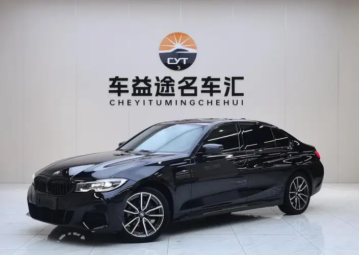 BMW 3 Series 2022 Model 325i M Sports Set – фото 1