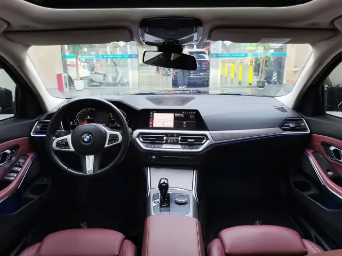 BMW 3 Series 2022 Model 325i M Sports Set – фото 6