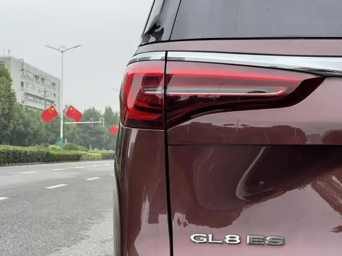 Buick GL8 2023 Model ES Luzun 2.0T Comfort Model – фото 7