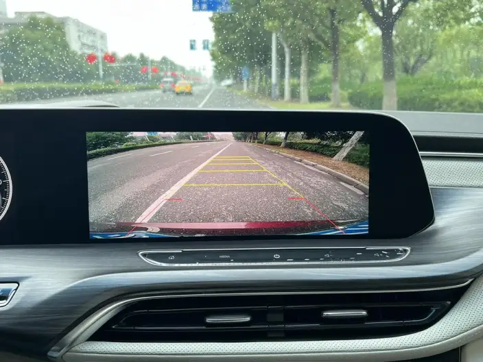Buick GL8 2023 Model ES Luzun 2.0T Comfort Model – фото 8
