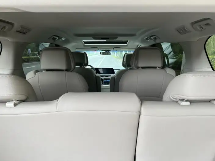 Buick GL8 2023 Model ES Luzun 2.0T Comfort Model – фото 9