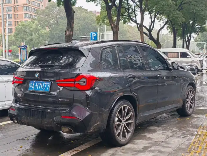 BMW X3 2023 Model xDrive30i Leading Model M Night Set – фото 4