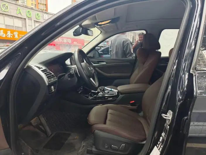 BMW X3 2023 Model xDrive30i Leading Model M Night Set – фото 8