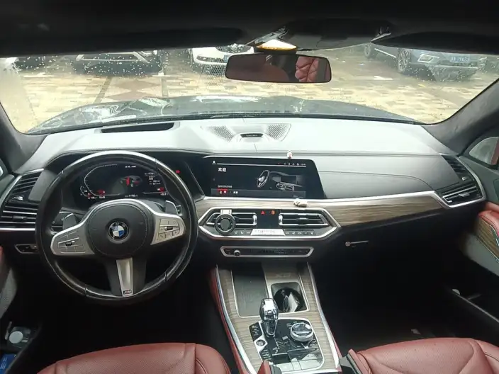 BMW X5 2022 Model xDrive 40Li M Sports Set – фото 5