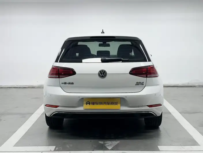 Volkswagen Golf 2020 Model Zhiai Edition 280TSI DSG Comfort Model – фото 6