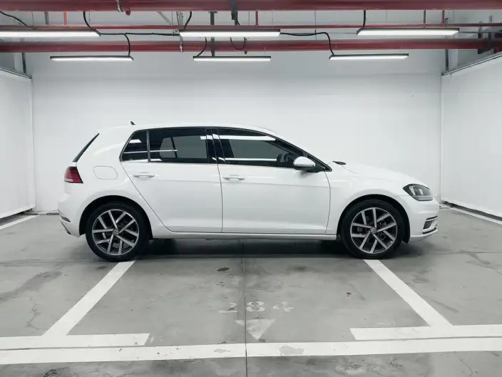 Volkswagen Golf 2020 Model Zhiai Edition 280TSI DSG Comfort Model – фото 8